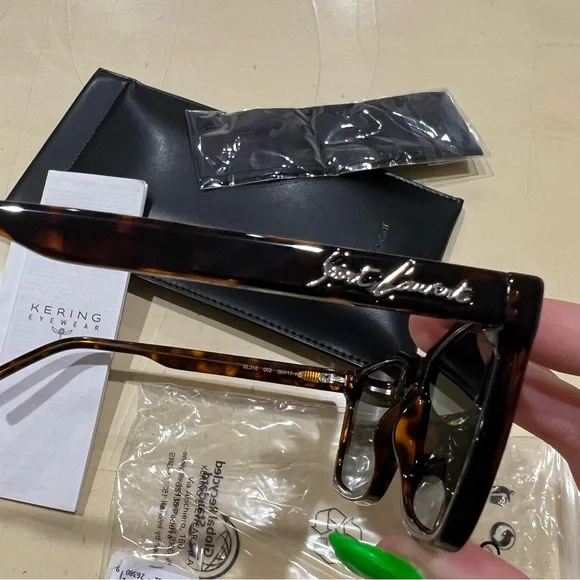 YSL Sunglasses - Picture 11 of 12